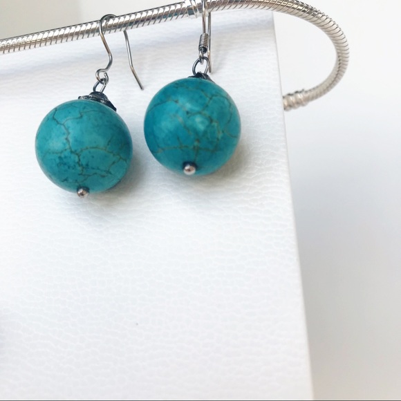 Jade Earrings - Picture 3 of 4